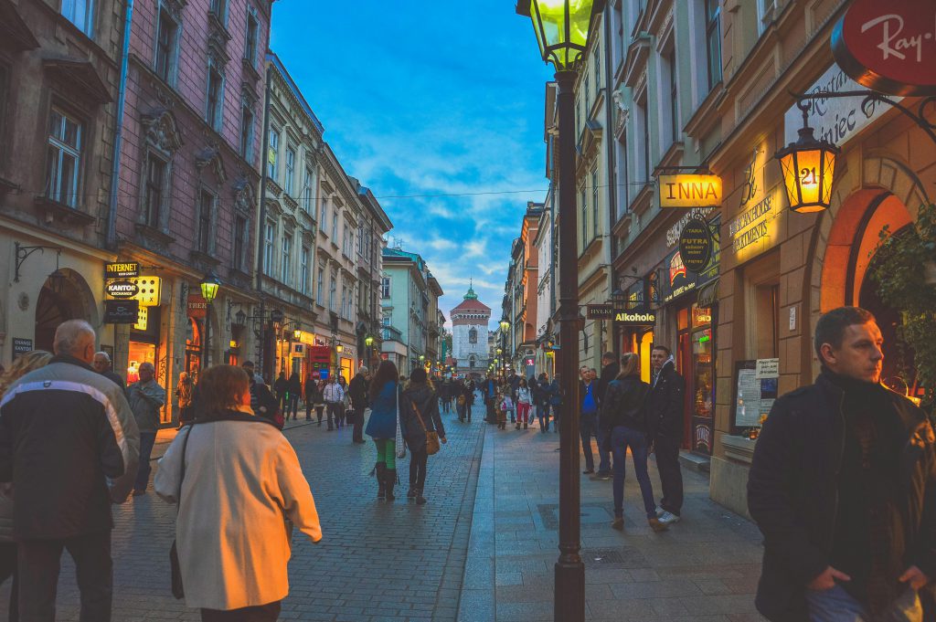 Wesele w Krakowie nocą